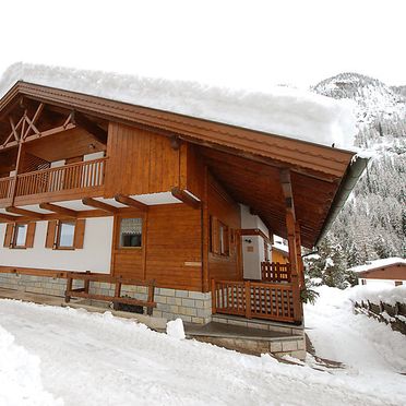 Außen Winter 38, Chalet Cesa Galaldriel, Canazei, Fassatal, Trentino-Südtirol, Italien