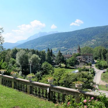 Außen Sommer 2, Villa la Perla del Lago, Lago di Caldonazzo, Trentino, Trentino-Südtirol, Italien