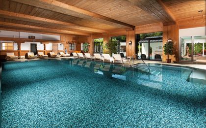 Alm & Wellnesshotel Alpenhof - Hallenbad