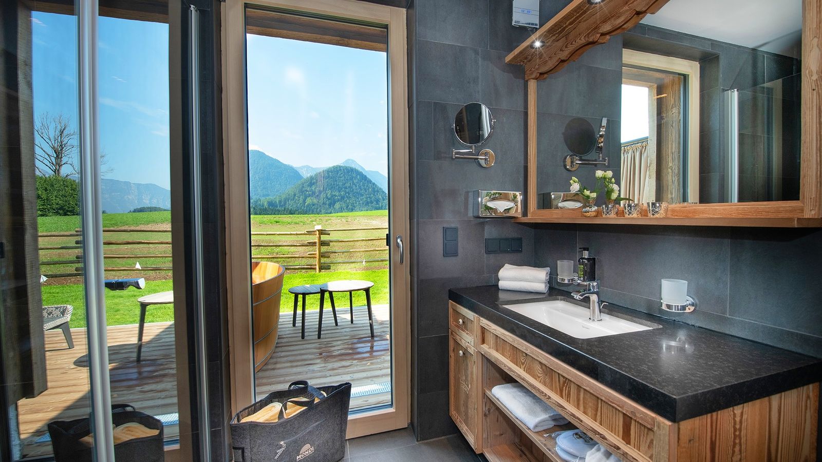 Chalet Deluxe image 6 - MONDI Chalets am Grundlsee